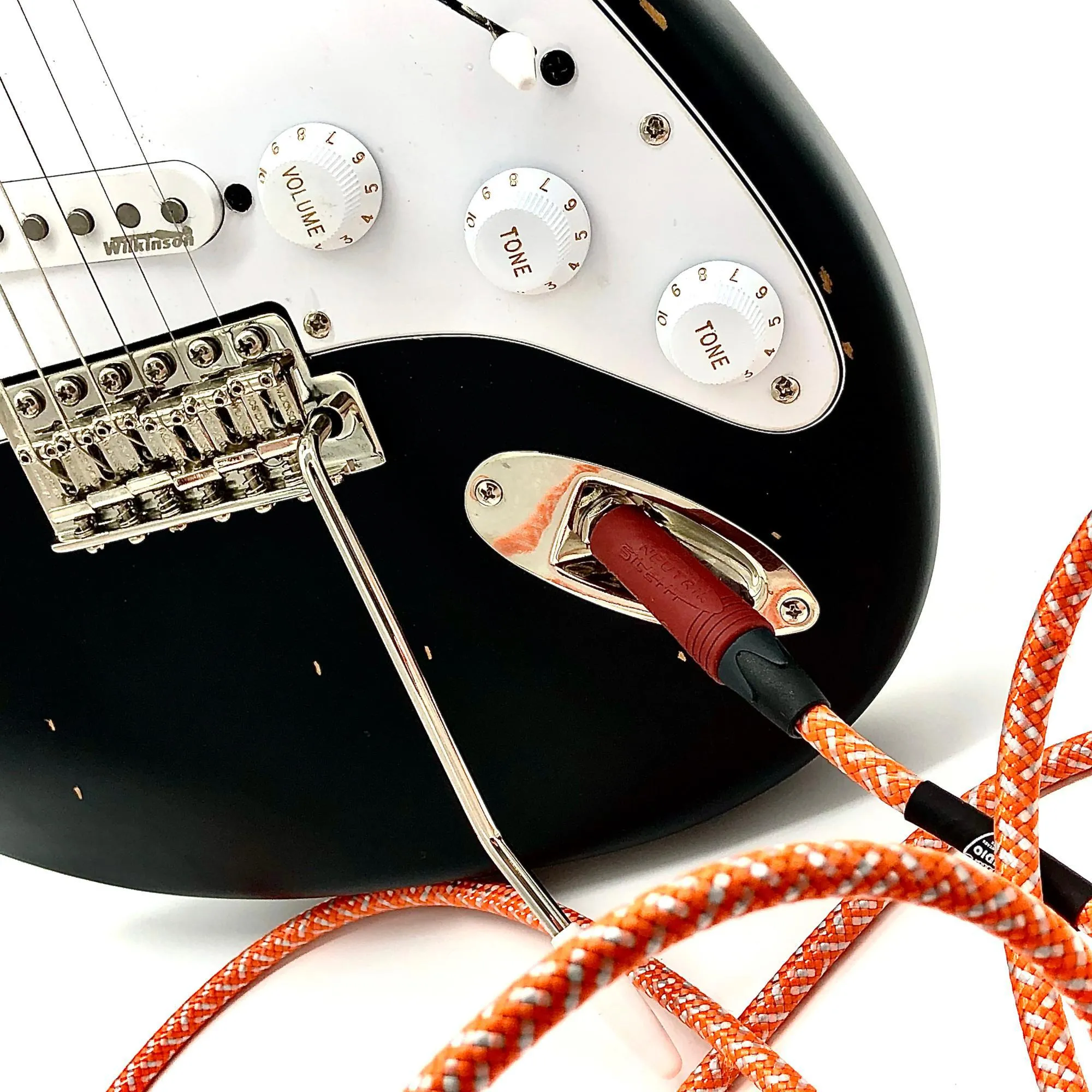 British Audio Pro Performance Silent Instrument Cable - Straight Silent to Straight (Orange & White Braid)