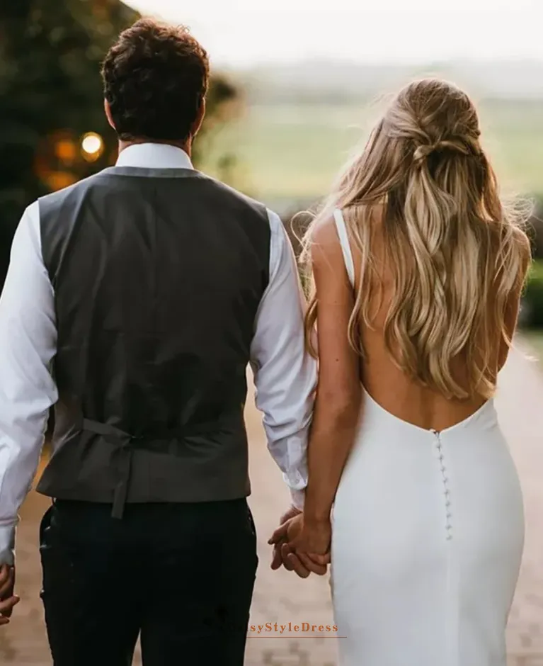 Sexy Backless Fitted Wedding Dress