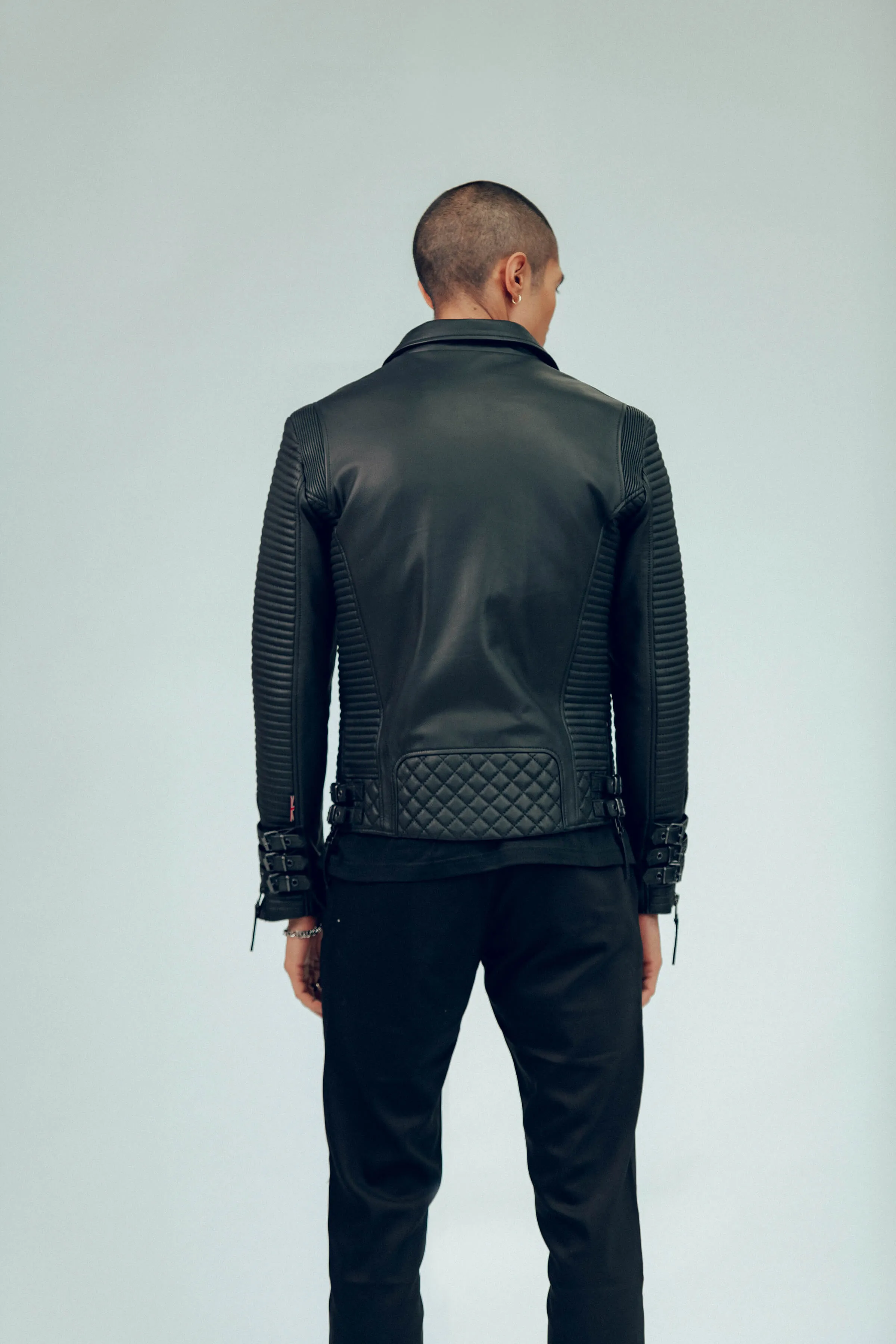 The Alexander 3.0 Tall MATTE BLACK (Man)