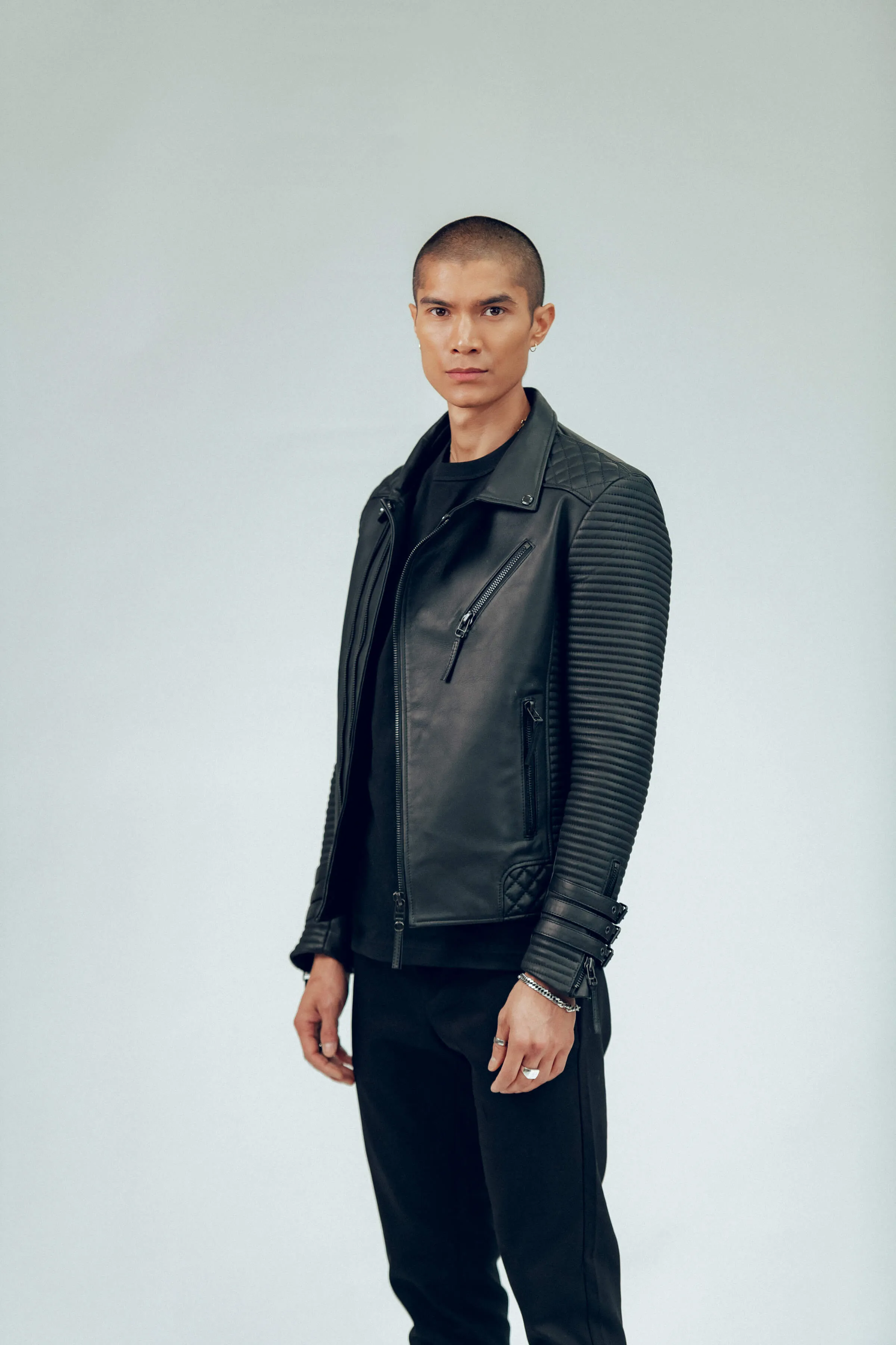 The Alexander 3.0 Tall MATTE BLACK (Man)